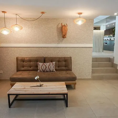 Hoposa Pollentia - Adults Only 4*