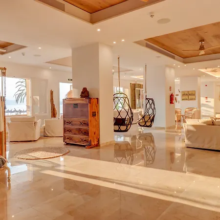 Hoposa Pollentia - Adults Only 4*