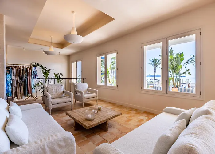 فندق Hoposa Pollentia - Adults Only 4*