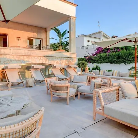 Hoposa Pollentia - Adults Only