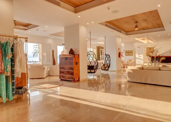 Hoposa Pollentia - Adults Only 4*