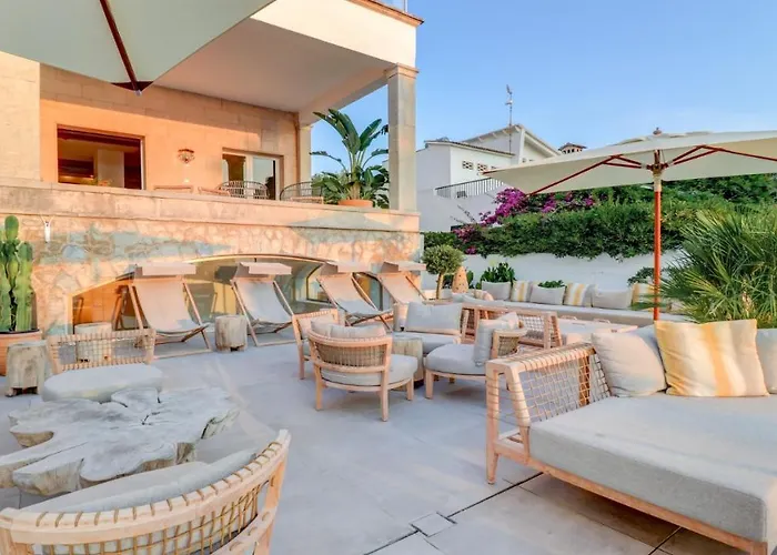 Hoposa Pollentia - Adults Only