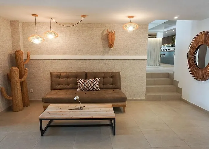 Hoposa Pollentia - Adults Only 4*